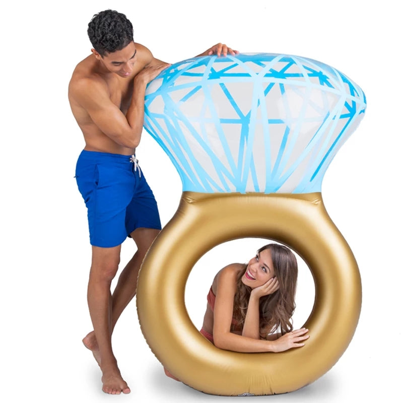 Inflable anillo gigante